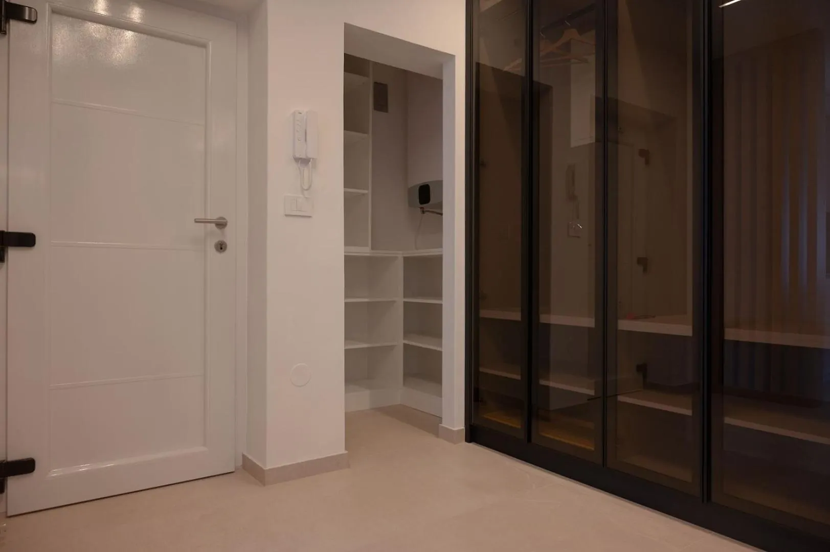 Stylish Pula Apartment 10Min To The Beach 0*,