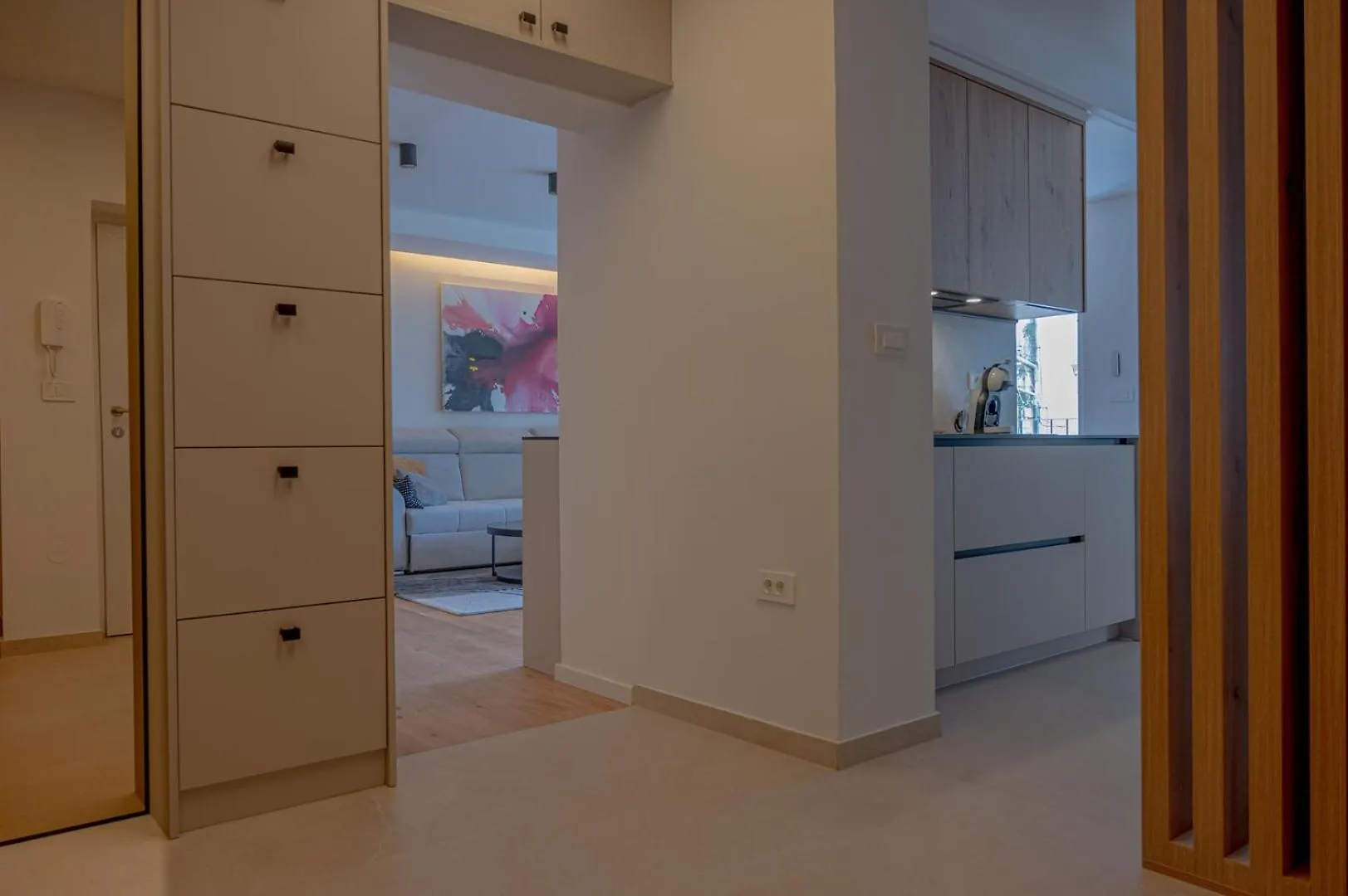 Stylish Pula Apartment 10Min To The Beach