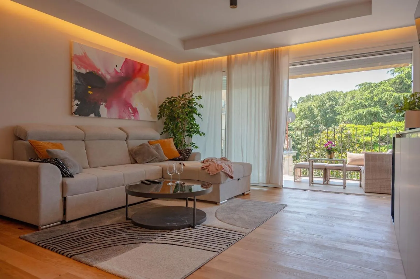 Stylish Pula Apartment 10Min To The Beach